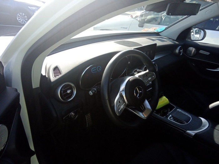 Mercedes-Benz GLC 300 e 4Matic 235 kW (320 CV) Vehículo usado en Madrid Mercedes-Benz GLC 300 e 4Matic 235 kW (320 CV) Vehículo usado en Madrid