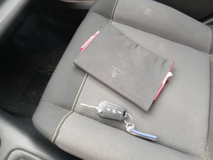 Citroen C3 BlueHDi 100 S&S Live Pack 75 KW (100 CV) Vehículo usado en Madrid Citroen C3 BlueHDi 100 S&S Live Pack 75 KW (100 CV) Vehículo usado en Madrid