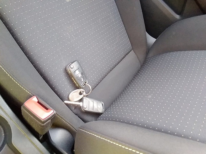 SEAT Arona 1.0 TSI Style 81 kW (110 CV) Vehículo usado en Madrid SEAT Arona 1.0 TSI Style 81 kW (110 CV) Vehículo usado en Madrid