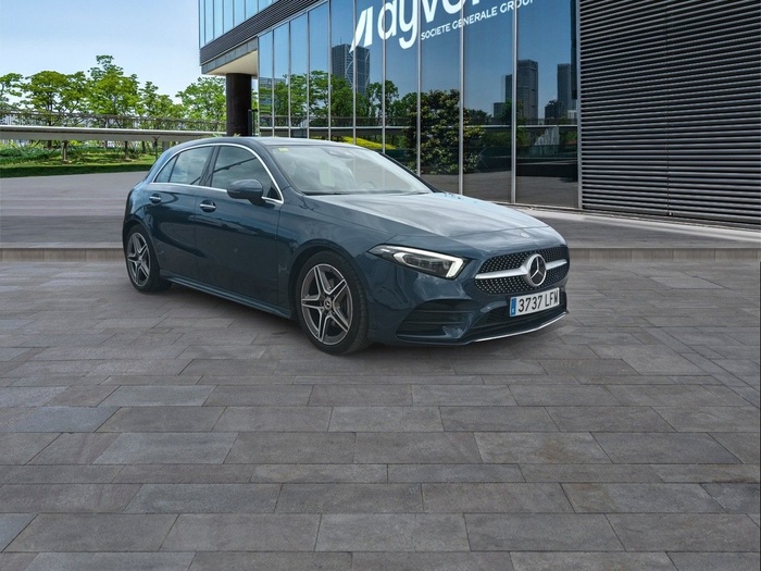 Mercedes-Benz Clase A 200 d 110 kW (150 CV) Vehículo usado en Madrid Mercedes-Benz Clase A 200 d 110 kW (150 CV) Vehículo usado en Madrid