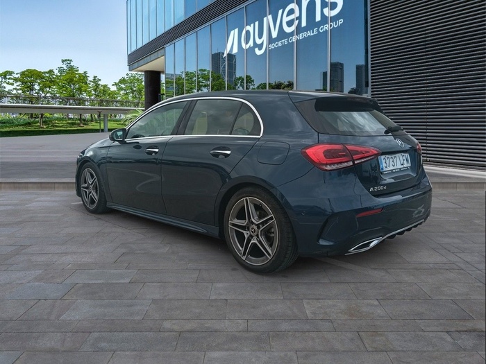 Mercedes-Benz Clase A 200 d 110 kW (150 CV) Vehículo usado en Madrid Mercedes-Benz Clase A 200 d 110 kW (150 CV) Vehículo usado en Madrid