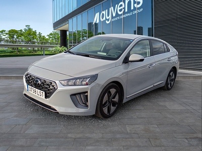 Hyundai Ioniq 1.6 GDI HEV Tecno DCT 104 kW (141 CV) 1 Hyundai Ioniq 1.6 GDI HEV Tecno DCT 104 kW (141 CV) 1