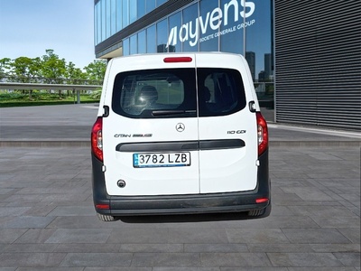 Mercedes-Benz Citan Combi 110 CDI Tourer Base Largo 70 kW (95 CV) 5 Mercedes-Benz Citan Combi 110 CDI Tourer Base Largo 70 kW (95 CV) 5