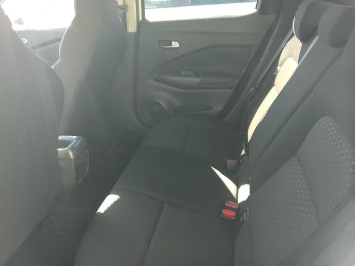 Nissan Juke DIG-T Acenta 84 kW (114 CV) Vehículo usado en Madrid Nissan Juke DIG-T Acenta 84 kW (114 CV) Vehículo usado en Madrid