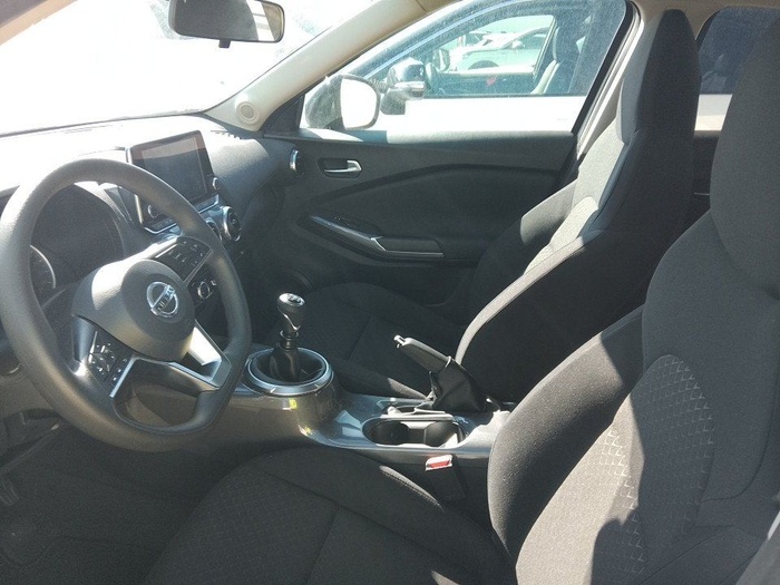 Nissan Juke DIG-T Acenta 84 kW (114 CV) Vehículo usado en Madrid Nissan Juke DIG-T Acenta 84 kW (114 CV) Vehículo usado en Madrid