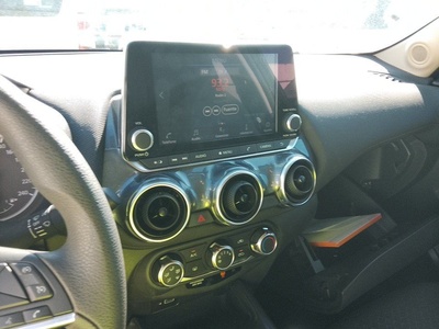 Nissan Juke DIG-T Acenta 84 kW (114 CV) 15 Nissan Juke DIG-T Acenta 84 kW (114 CV) 15