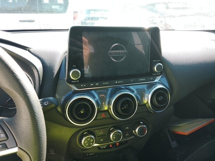 Nissan Juke DIG-T Acenta 84 kW (114 CV) Vehículo usado en Madrid Nissan Juke DIG-T Acenta 84 kW (114 CV) Vehículo usado en Madrid