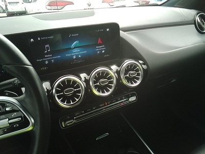 Mercedes-Benz GLA 250 e 160 kW (218 CV) 9 Mercedes-Benz GLA 250 e 160 kW (218 CV) 9