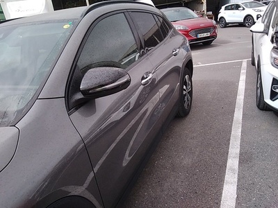 Mercedes-Benz GLA 250 e 160 kW (218 CV) 14 Mercedes-Benz GLA 250 e 160 kW (218 CV) 14