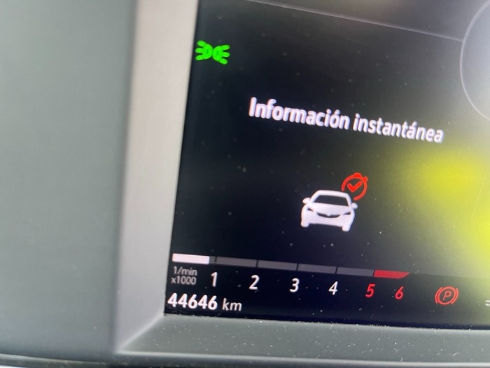 Opel Mokka 1.5 D Business Elegance 81 kW (110 CV) Vehículo usado en Madrid Opel Mokka 1.5 D Business Elegance 81 kW (110 CV) Vehículo usado en Madrid