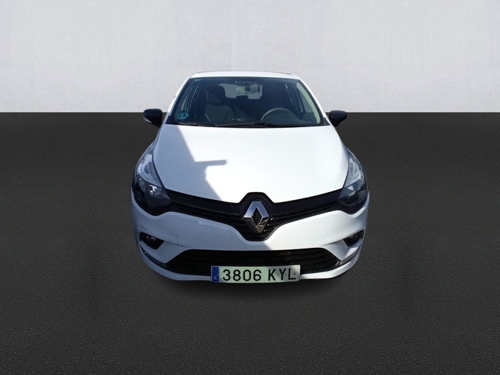 Renault Clio Business TCe 55 kW (75 CV) Vehículo usado en Madrid Renault Clio Business TCe 55 kW (75 CV) Vehículo usado en Madrid