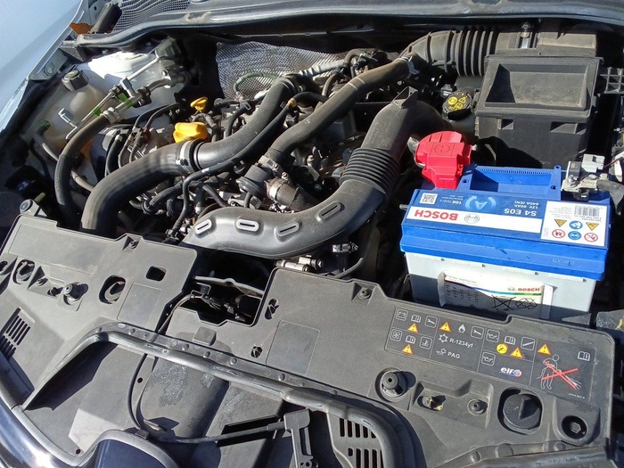 Renault Clio Business TCe 55 kW (75 CV) Vehículo usado en Madrid Renault Clio Business TCe 55 kW (75 CV) Vehículo usado en Madrid