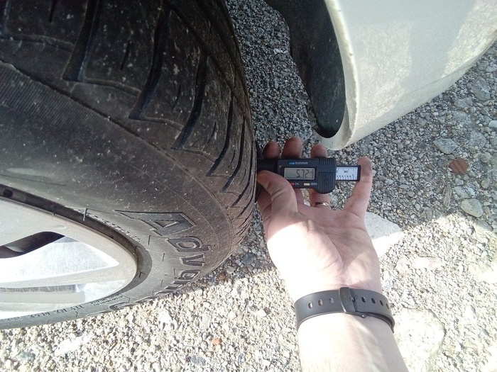 Renault Clio Business TCe 66 kW (90 CV) Vehículo usado en Madrid Renault Clio Business TCe 66 kW (90 CV) Vehículo usado en Madrid