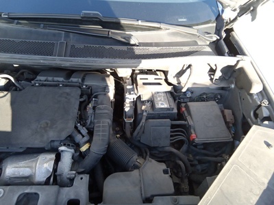 DS DS7 Crossback BlueHDi 130 DE Bastille + AT 96 kW (130 CV) 13 DS DS7 Crossback BlueHDi 130 DE Bastille + AT 96 kW (130 CV) 13