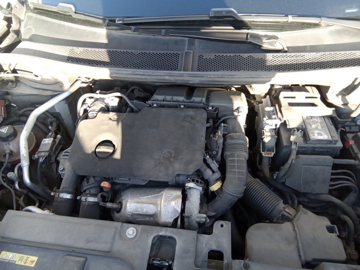 DS DS7 Crossback BlueHDi 130 DE Bastille + AT 96 kW (130 CV) Vehículo usado en Madrid DS DS7 Crossback BlueHDi 130 DE Bastille + AT 96 kW (130 CV) Vehículo usado en Madrid