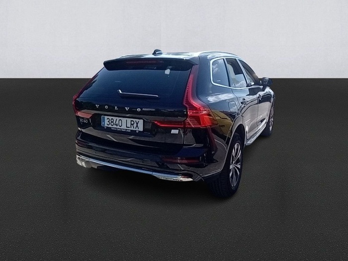 Volvo XC60 T6 Recharge Inscription Expression AWD Auto 250 kW (340 CV) Vehículo usado en Madrid Volvo XC60 T6 Recharge Inscription Expression AWD Auto 250 kW (340 CV) Vehículo usado en Madrid