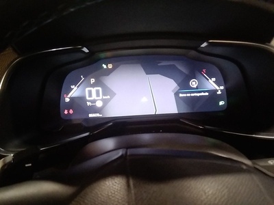 DS DS7 Crossback BlueHDi 130 DE Bastille + AT 96 kW (130 CV) 8 DS DS7 Crossback BlueHDi 130 DE Bastille + AT 96 kW (130 CV) 8