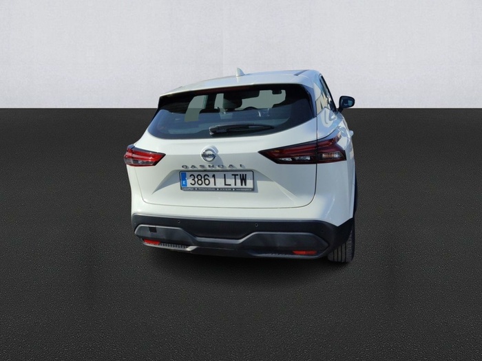 Nissan Qashqai DIG-T 140 mHEV Acenta 4x2 103 kW (140 CV) Vehículo usado en Madrid Nissan Qashqai DIG-T 140 mHEV Acenta 4x2 103 kW (140 CV) Vehículo usado en Madrid