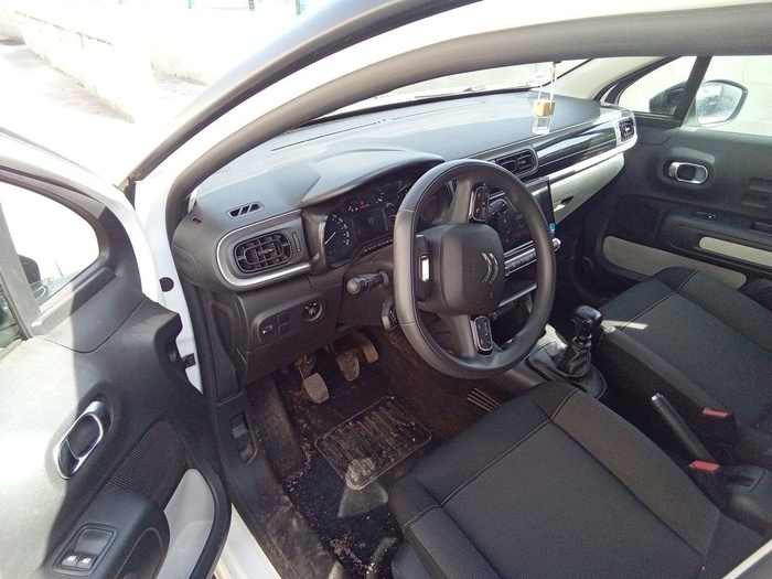 Citroen C3 BlueHDi 100 S&S Feel 75 kW (102 CV) Vehículo usado en Madrid Citroen C3 BlueHDi 100 S&S Feel 75 kW (102 CV) Vehículo usado en Madrid