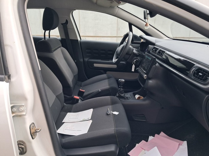 Citroen C3 BlueHDi 100 S&S Feel 75 kW (102 CV) Vehículo usado en Madrid Citroen C3 BlueHDi 100 S&S Feel 75 kW (102 CV) Vehículo usado en Madrid