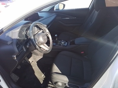 Mazda CX-30 2.0 e-Skyactive G MHEV Prime-line 90 kW (122 CV) 10 Mazda CX-30 2.0 e-Skyactive G MHEV Prime-line 90 kW (122 CV) 10