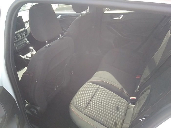 Ford Focus SportBreak 1.0 Ecoboost MHEV ST-Line 114 kW (155 CV) Vehículo usado en Madrid Ford Focus SportBreak 1.0 Ecoboost MHEV ST-Line 114 kW (155 CV) Vehículo usado en Madrid