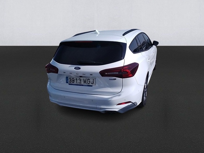 Ford Focus SportBreak 1.0 Ecoboost MHEV ST-Line 114 kW (155 CV) Vehículo usado en Madrid Ford Focus SportBreak 1.0 Ecoboost MHEV ST-Line 114 kW (155 CV) Vehículo usado en Madrid