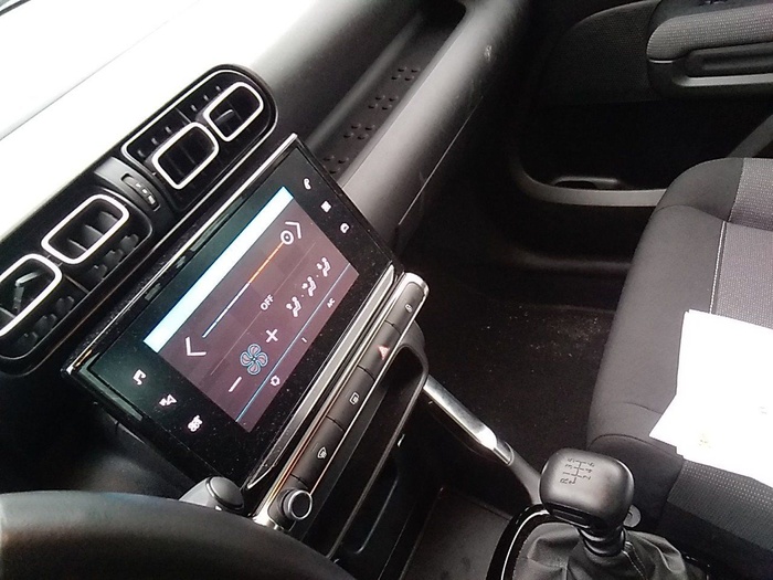 Citroen C3 Aircross BlueHDi 110 S&S Feel 81 kW (110 CV) Vehículo usado en Madrid Citroen C3 Aircross BlueHDi 110 S&S Feel 81 kW (110 CV) Vehículo usado en Madrid