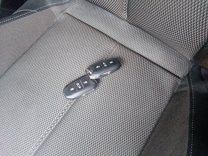 DS DS7 Crossback BlueHDi 130 DE Bastille + AT 96 kW (130 CV) Vehículo usado en Madrid DS DS7 Crossback BlueHDi 130 DE Bastille + AT 96 kW (130 CV) Vehículo usado en Madrid