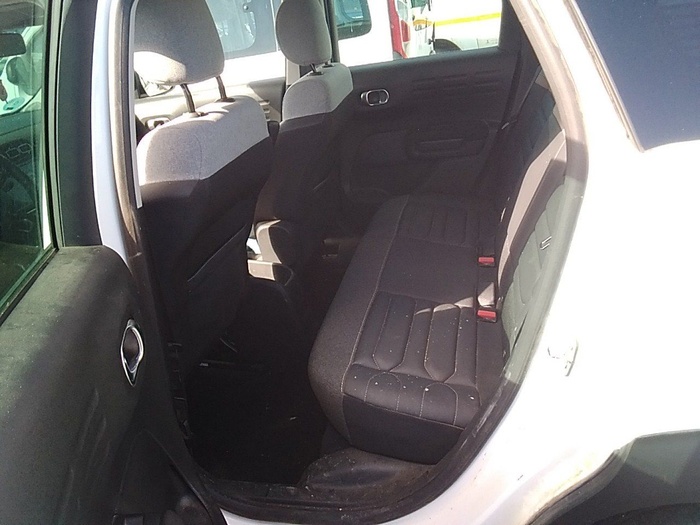 Citroen C3 Aircross BlueHDi 110 S&S Shine 81 kW (110 CV) Vehículo usado en Madrid Citroen C3 Aircross BlueHDi 110 S&S Shine 81 kW (110 CV) Vehículo usado en Madrid