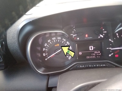 Citroen C3 Aircross BlueHDi 110 S&S Shine 81 kW (110 CV) 15 Citroen C3 Aircross BlueHDi 110 S&S Shine 81 kW (110 CV) 15