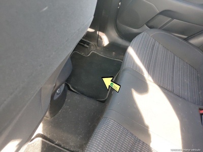 Kia Stonic 1.0 T-GDi MHEV Drive iMT 88 kW (120 CV) 12 Kia Stonic 1.0 T-GDi MHEV Drive iMT 88 kW (120 CV) 12