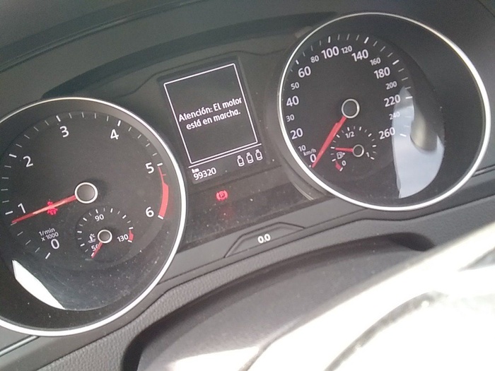 Volkswagen Passat Variant Edition 2.0 TDI 110 kW (150 CV) Vehículo usado en Madrid Volkswagen Passat Variant Edition 2.0 TDI 110 kW (150 CV) Vehículo usado en Madrid