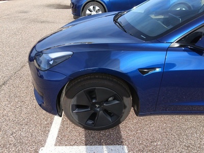 Tesla Model 3 RWD 208 kW (283 CV) 15 Tesla Model 3 RWD 208 kW (283 CV) 15