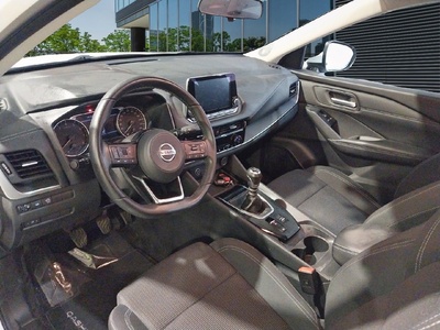 Nissan Qashqai DIG-T 140 mHEV Acenta 4x2 103 kW (140 CV) 7 Nissan Qashqai DIG-T 140 mHEV Acenta 4x2 103 kW (140 CV) 7