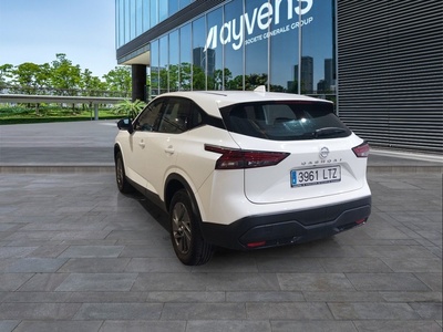 Nissan Qashqai DIG-T 140 mHEV Acenta 4x2 103 kW (140 CV) 6 Nissan Qashqai DIG-T 140 mHEV Acenta 4x2 103 kW (140 CV) 6