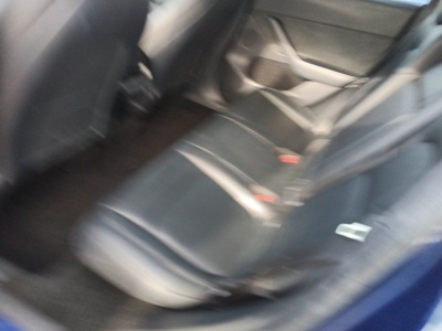 Tesla Model Y Tracción Trasera RWD 255 kW (347 CV) 13 Tesla Model Y Tracción Trasera RWD 255 kW (347 CV) 13