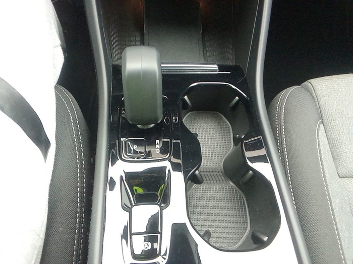 Volvo XC40 B4 G Plus Bright AWD Auto 145 kW (197 CV) Vehículo usado en Madrid Volvo XC40 B4 G Plus Bright AWD Auto 145 kW (197 CV) Vehículo usado en Madrid