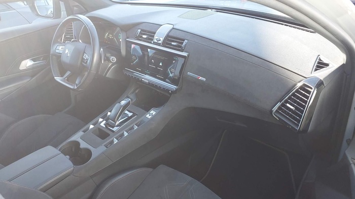 DS DS7 Crossback E-Tense 225 Performance Line Auto 165 kW (225 CV) Vehículo usado en Madrid DS DS7 Crossback E-Tense 225 Performance Line Auto 165 kW (225 CV) Vehículo usado en Madrid