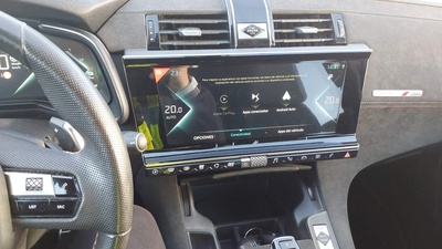 DS DS7 Crossback E-Tense 225 Performance Line Auto 165 kW (225 CV) 15 DS DS7 Crossback E-Tense 225 Performance Line Auto 165 kW (225 CV) 15