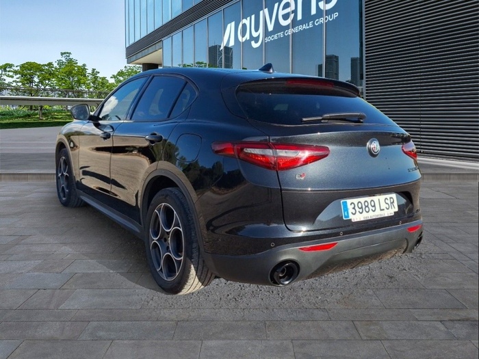 Alfa Romeo Stelvio 2.2 Diésel Sprint+ Q4 140 kW (190 CV) Vehículo usado en Madrid Alfa Romeo Stelvio 2.2 Diésel Sprint+ Q4 140 kW (190 CV) Vehículo usado en Madrid