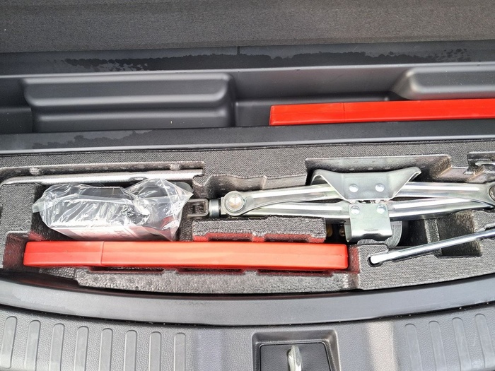 Honda CR-V 2.0 i-MMD Elegance Navi 135 kW (184 CV) Vehículo usado en Madrid Honda CR-V 2.0 i-MMD Elegance Navi 135 kW (184 CV) Vehículo usado en Madrid