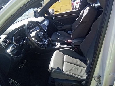 Audi Q3 Sportback Black line 35 TFSI 110 kW (150 CV) S tronic 10 Audi Q3 Sportback Black line 35 TFSI 110 kW (150 CV) S tronic 10