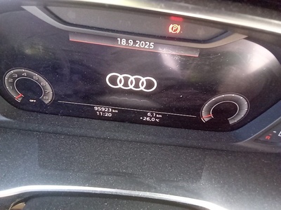 Audi Q3 Sportback Black line 35 TFSI 110 kW (150 CV) S tronic 12 Audi Q3 Sportback Black line 35 TFSI 110 kW (150 CV) S tronic 12