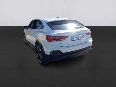 Audi Q3 Sportback Black line 35 TFSI 110 kW (150 CV) S tronic 6 Audi Q3 Sportback Black line 35 TFSI 110 kW (150 CV) S tronic 6