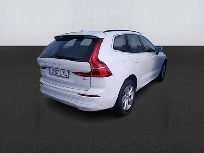 Volvo XC60 B4 D Momentum Pro Auto 145 kW (197 CV) 4 Volvo XC60 B4 D Momentum Pro Auto 145 kW (197 CV) 4