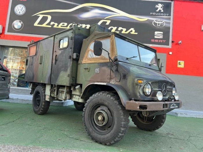 Mercedes-Benz Vehículo usado en Madrid Mercedes-Benz Vehículo usado en Madrid