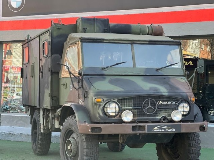 Mercedes-Benz Vehículo usado en Madrid Mercedes-Benz Vehículo usado en Madrid