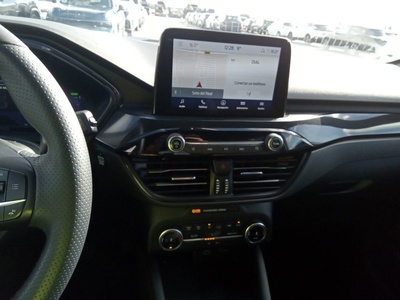 Ford Kuga 2.5 Duratec FHEV ST-Line X 4x2 Auto 140 kW (190 CV) 11 Ford Kuga 2.5 Duratec FHEV ST-Line X 4x2 Auto 140 kW (190 CV) 11