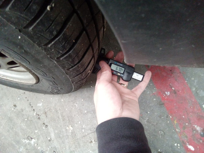 Renault Express Furgon Confort Blue dCi 55 kW (75 CV) Vehículo usado en Madrid Renault Express Furgon Confort Blue dCi 55 kW (75 CV) Vehículo usado en Madrid